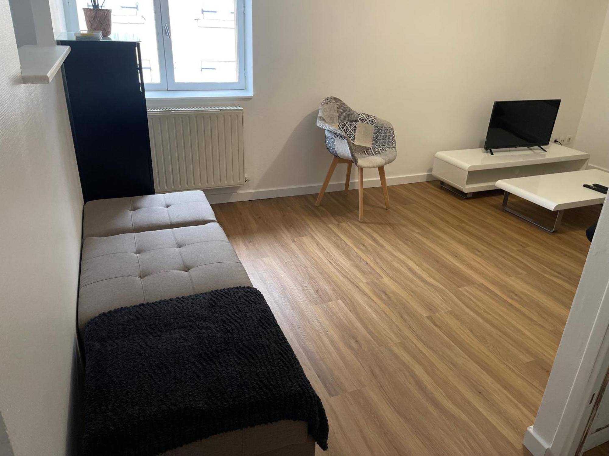 Hexagone Wifi Un Sejour A Part Apartment Longeville-les-Metz Ngoại thất bức ảnh