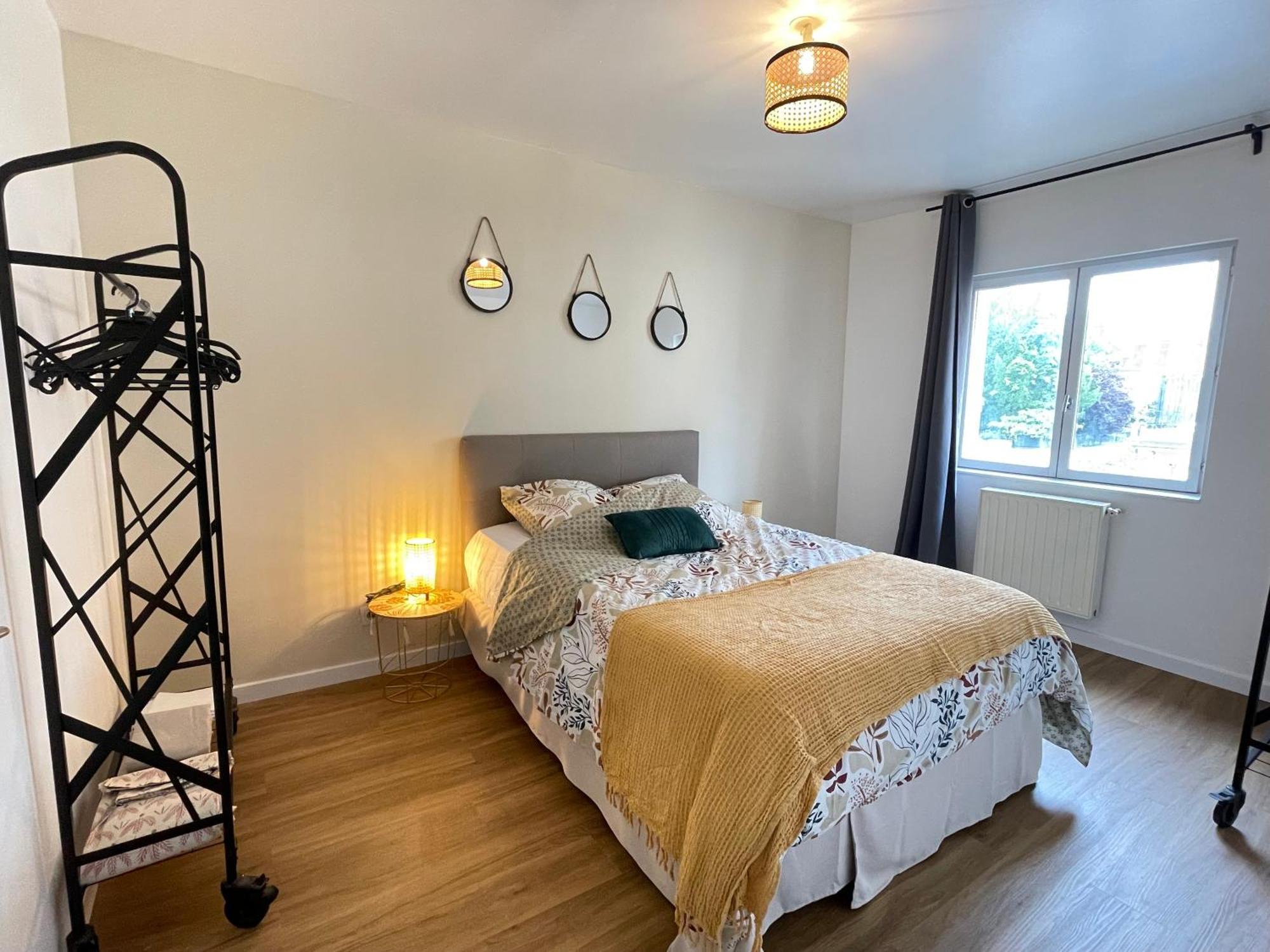 Hexagone Wifi Un Sejour A Part Apartment Longeville-les-Metz Ngoại thất bức ảnh